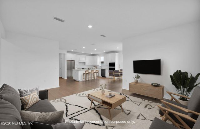 3481 AMERICANA Drive, Green Cove Springs, FL 32043