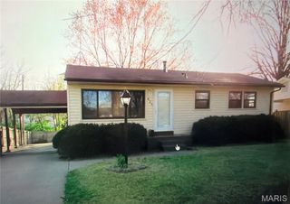 625 S Saint Jacques Street, Florissant, MO 63031