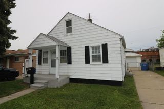 27182 Seyburn Avenue, Warren, MI 48092