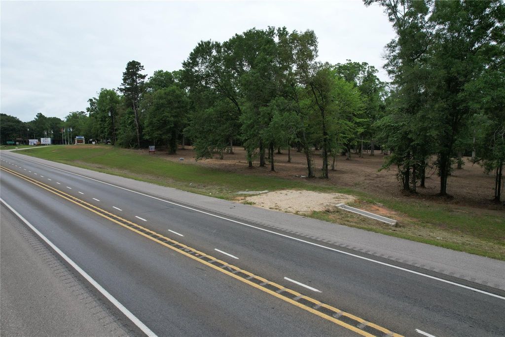 6-E Us Highway 190 W, Livingston, TX 77351