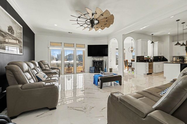 9737 Anchor Dr., Longs, SC 29568