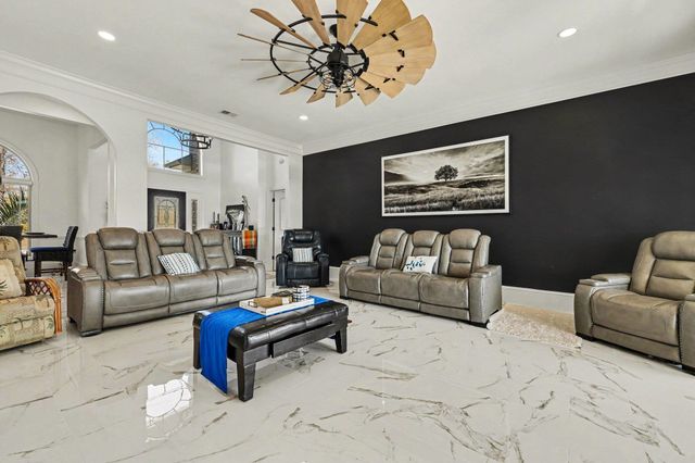 9737 Anchor Dr., Longs, SC 29568