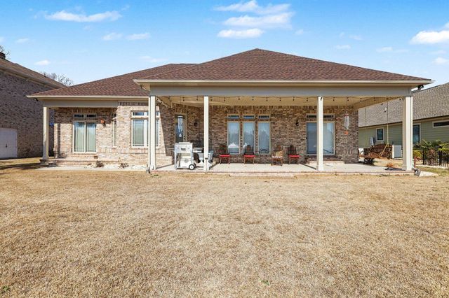 9737 Anchor Dr., Longs, SC 29568