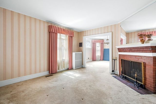 273 Rogers St., Lowell, MA 01852
