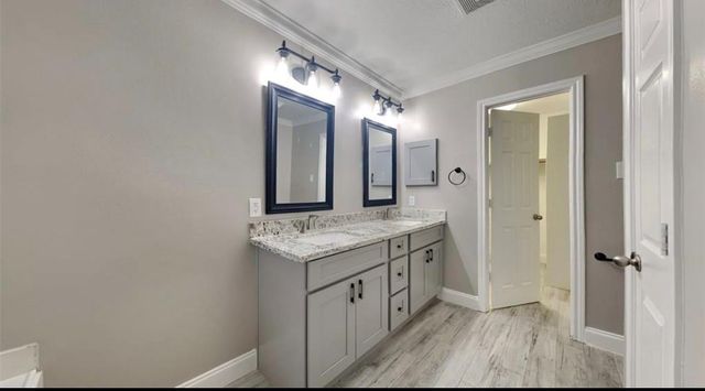 6219 Stoney Creek Drive, Pasadena, TX 77503