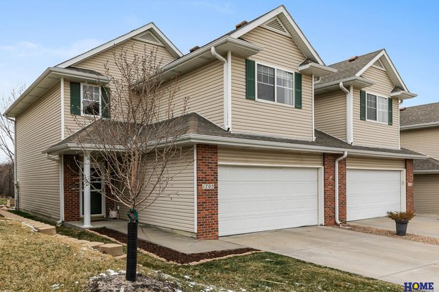 1705 Sawyer Street, Lincoln, NE 68505