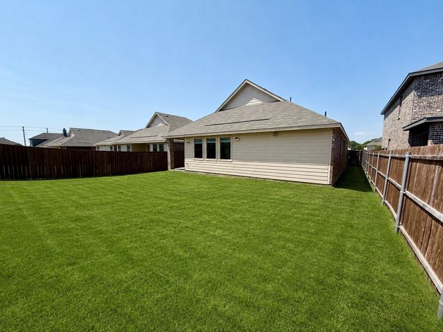 11424 Woody Creek Trail, Aubrey, TX 76227