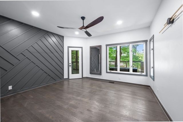 700 Harpeth Trace Dr, Nashville, TN 37221