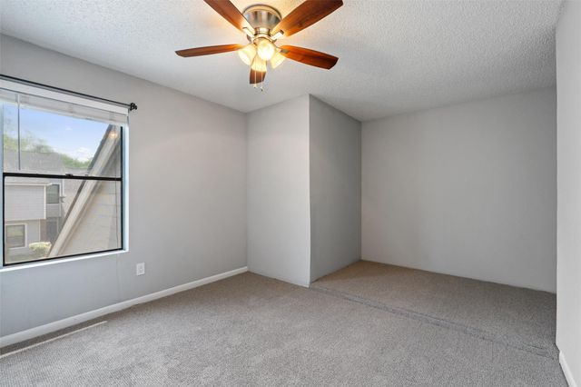 7635 Guadalupe ST 102, Austin, TX 78752