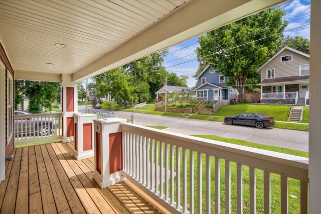 1317 College Avenue, Des Moines, IA 50314