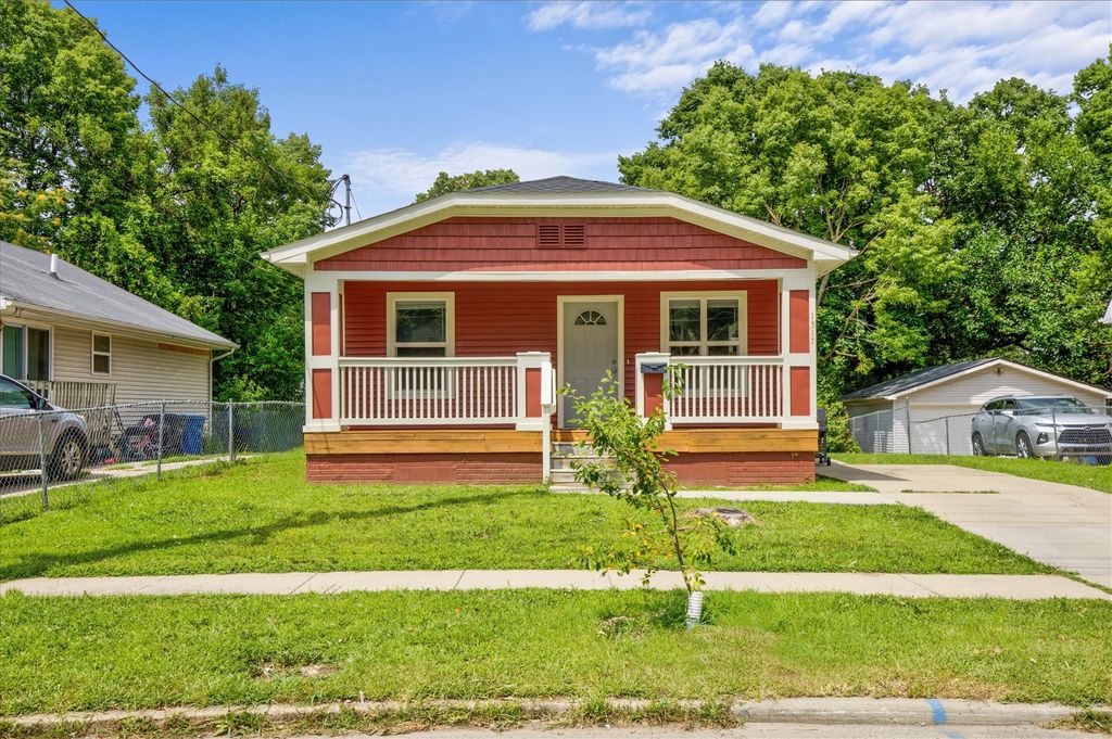 1317 College Avenue, Des Moines, IA 50314