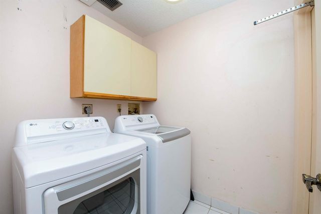 12403 Westhall Place, Wellington, FL 33414