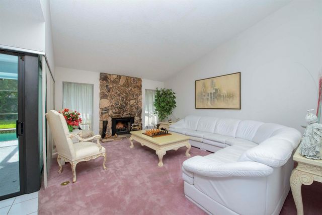12403 Westhall Place, Wellington, FL 33414