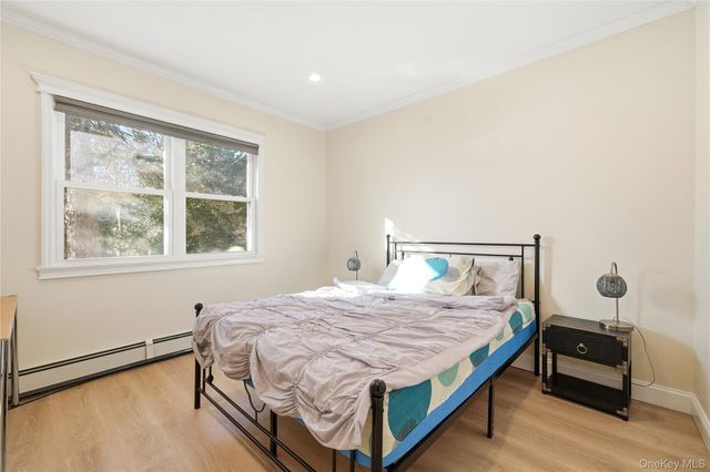 200 N Side Road, Wading River, NY 11792