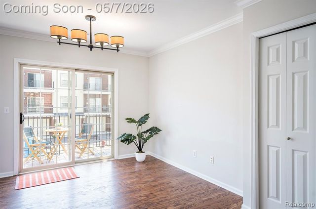 3280 Newbury Place, Troy, MI 48084