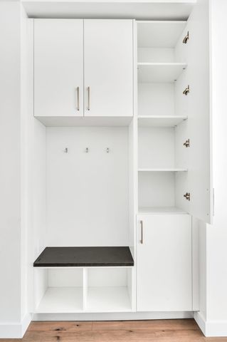 1212 Demonbreun St Apt 1210, Nashville, TN 37203