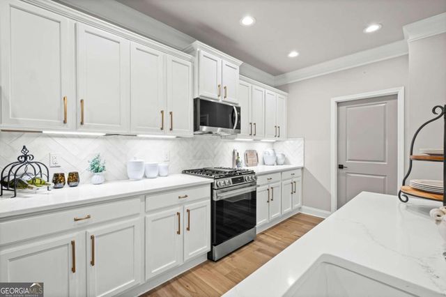 5070 Cecilia Square, Cumming, GA 30040