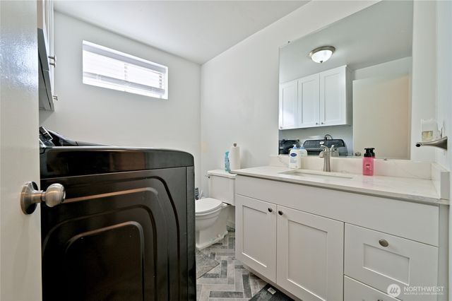1012 E Laurel Street, Kent, WA 98030