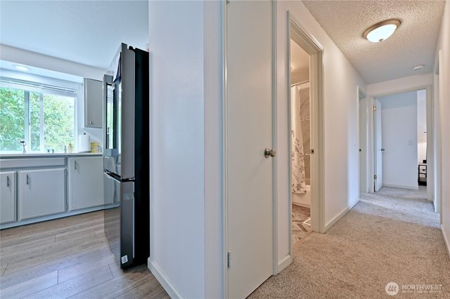 1012 E Laurel Street, Kent, WA 98030