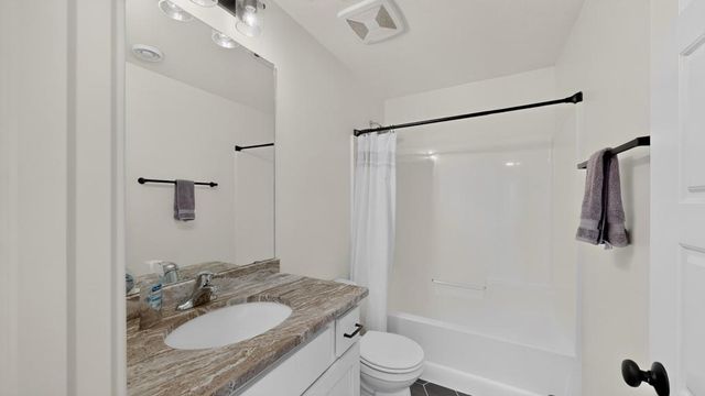 6201 55th Avenue NW, Rochester, MN 55901