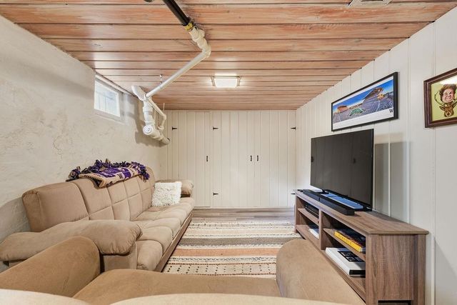 1423 E 36th Ave, Spokane, WA 99203