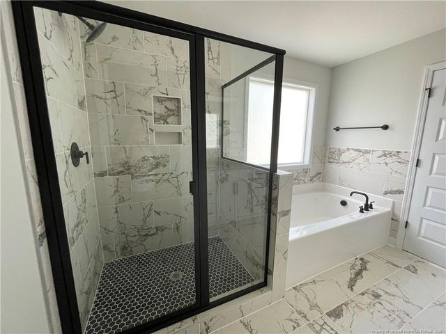 7194 Manassas Street, Fayetteville, NC 28304