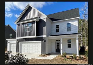 7194 Manassas Street, Fayetteville, NC 28304