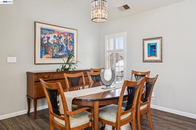3430 Camanoe Ln, Alameda, CA 94502