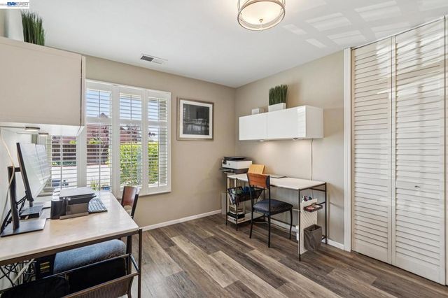3430 Camanoe Ln, Alameda, CA 94502