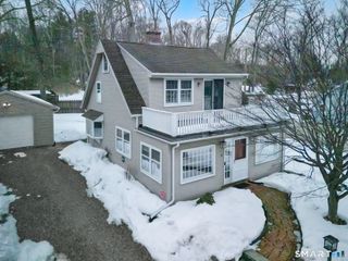 8 Lafayette Road, Marlborough, CT 06447