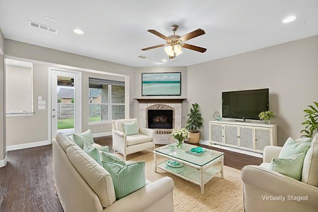 424 Fenceline Drive, Argyle, TX 76226