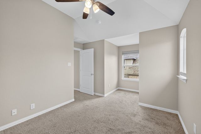 424 Fenceline Drive, Argyle, TX 76226