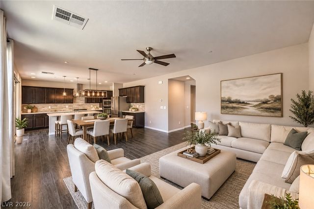 413 Via Gigante, Henderson, NV 89011