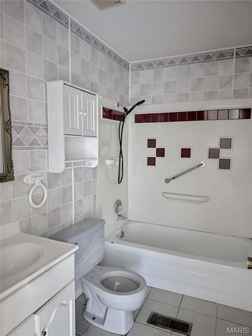 543 Frontier Lane, Bourbon, MO 65441