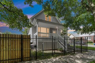 10500 S Edbrooke Avenue, Chicago, IL 60628