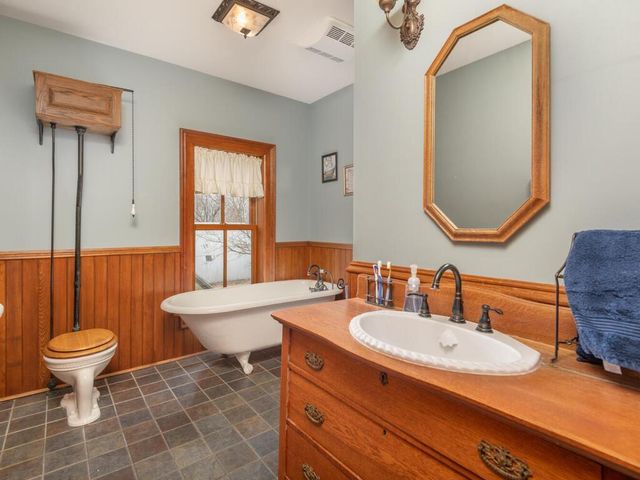 13550 County Road 51, Cologne, MN 55322