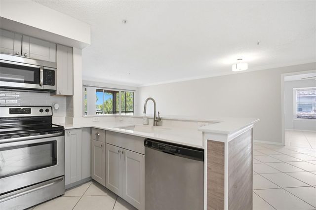 2400 FEATHER SOUND DRIVE 236, Clearwater, FL 33762