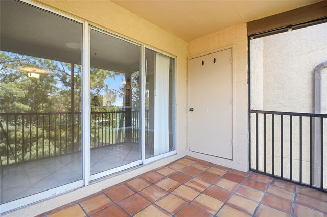 2400 FEATHER SOUND DRIVE 236, Clearwater, FL 33762