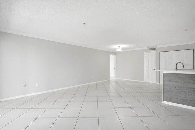 2400 FEATHER SOUND DRIVE 236, Clearwater, FL 33762