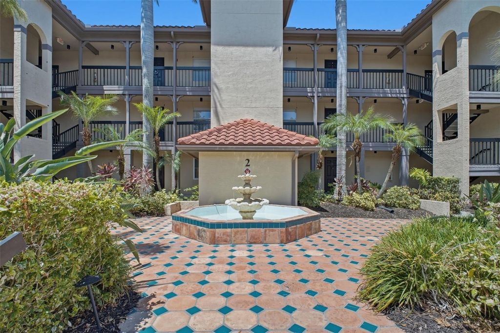 2400 FEATHER SOUND DRIVE 236, Clearwater, FL 33762