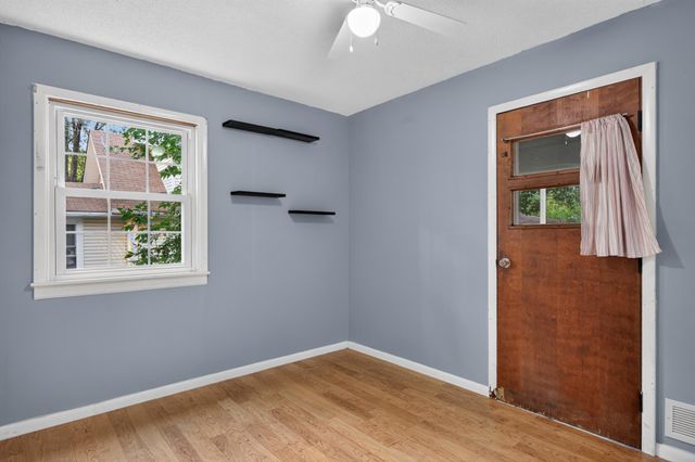5214 Morgan Avenue N, Minneapolis, MN 55430