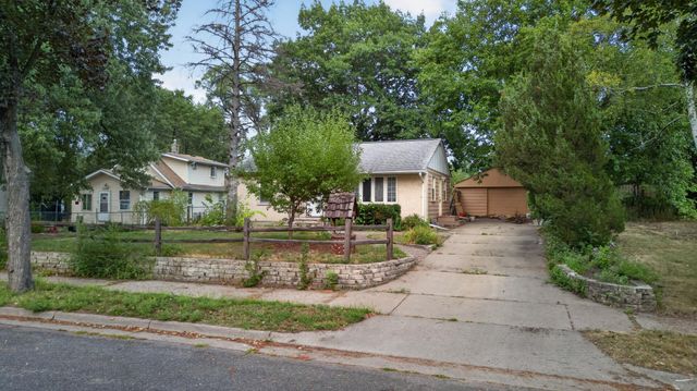 5214 Morgan Avenue N, Minneapolis, MN 55430