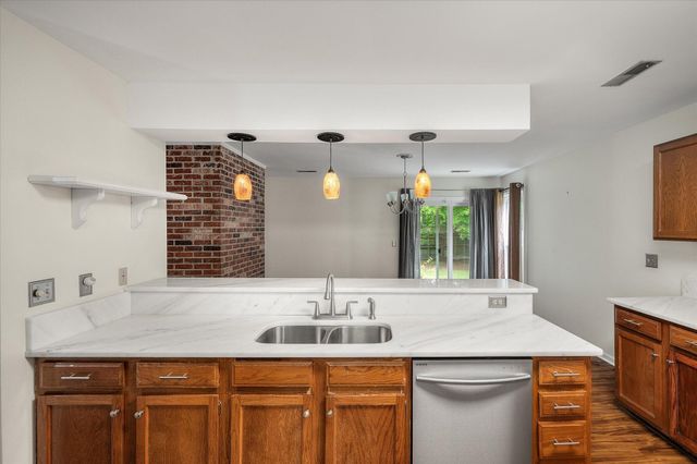 121 Hamlet Road, Summerville, SC 29485