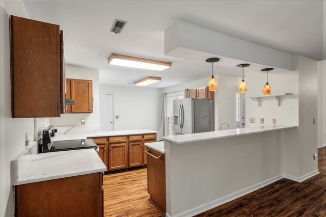 121 Hamlet Road, Summerville, SC 29485