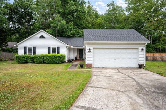 121 Hamlet Road, Summerville, SC 29485