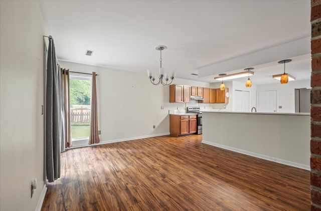 121 Hamlet Road, Summerville, SC 29485