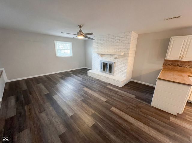 2122 Danbury Drive, Indianapolis, IN 46231