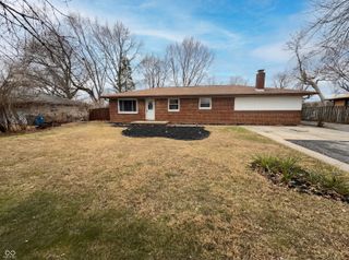 2122 Danbury Drive, Indianapolis, IN 46231