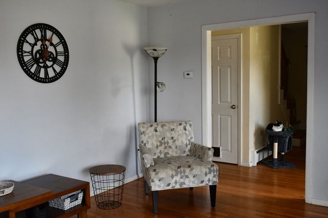 583 Whetstone Hill Rd, Somerset, MA 02726