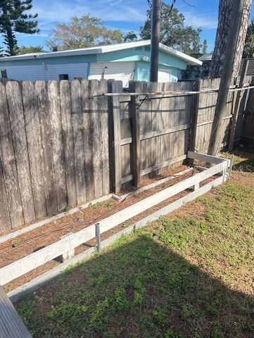 1017 51ST AVENUE DRIVE W, Bradenton, FL 34207